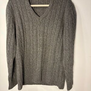 PRAGUE S Elegant Charcoal V-Neck Sweater for Men